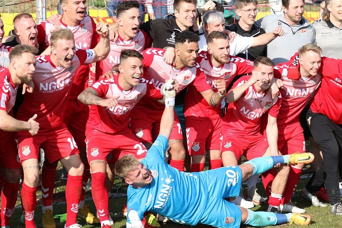 Über 2000 Tickets sind schon weg: Am Mittwoch brodelt die NGN-Arena in Aubstadt beim Flutlicht-Pokal-Highlight gegen die Löwen