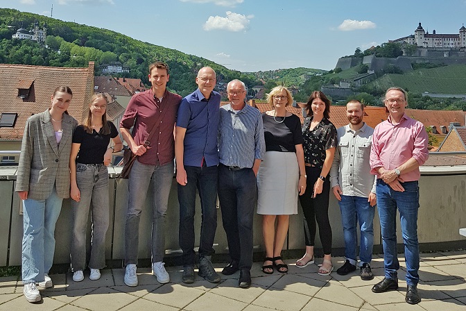 „Chance Arbeit – Erfolgreiche Vermittlung in den Arbeitsmarkt“: Fachtagung von THWS und UN-Konventionell e. V.