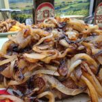 Fahr mal hin und kehr mal ein: Zwiebelschnitzel mit dicken Pommes zum Noctuator