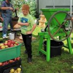 Beim Ferienprogramm des Obst- und Gartenbauvereins drehte sich alles um das Thema Äpfel