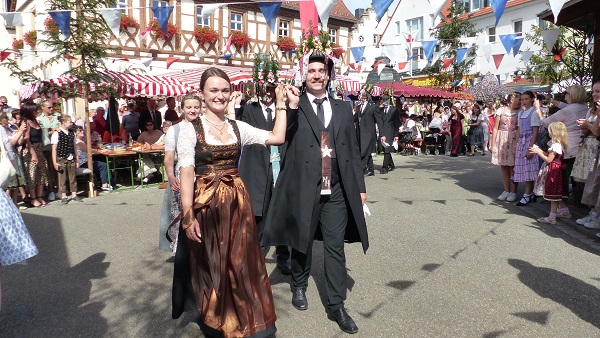 Dank an die Akteure der Gochsheimer Kirchweih: Matthias Häner wurde als Planältester verabschiedet