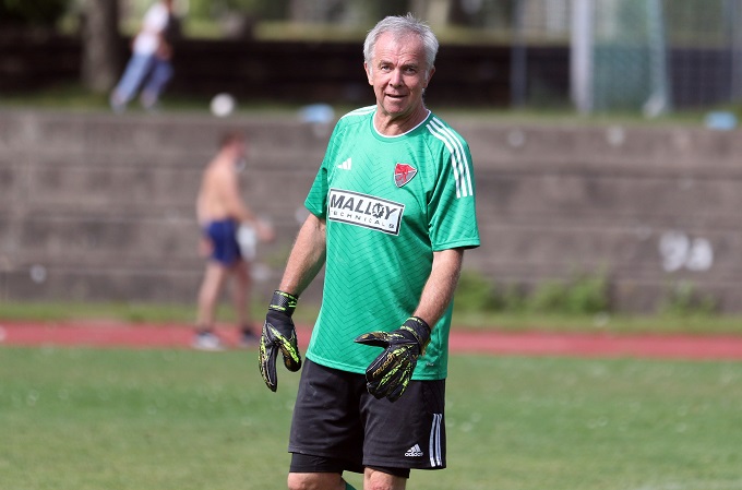 Der Fußball am Donnerstag: Drei Mal drei Tore für einen Sieg – und zwei Mal viel mehr