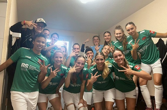 Antonia Heider sorgt für einen späten und hart umkämpften ersten Heimsieg für die Schnüdel-Damen