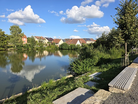 Fahr mal hin und schau´s mal an: Der See in Reichmannshausen als Wohlfühlplatz – FOTOS!