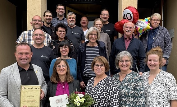 Jubiläum für Ulrike Then, die seit 40 Jahren für die Gemeindebibliothek Grafenrheinfeld arbeitet