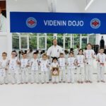 Kyokushin Karate: Viele Kinder bestehen erfolgreich ihre Gürtelprüfung
