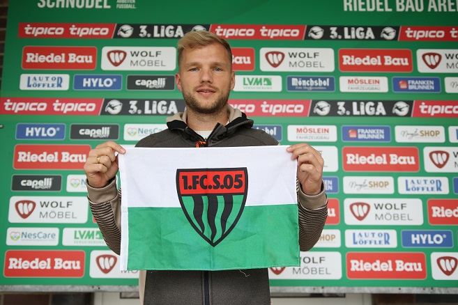 „Noch ist keiner abgestiegen!“: Der gebürtige Schweinfurter Johannes Geis strahlt beim FC 05 ansteckende Zuversicht aus