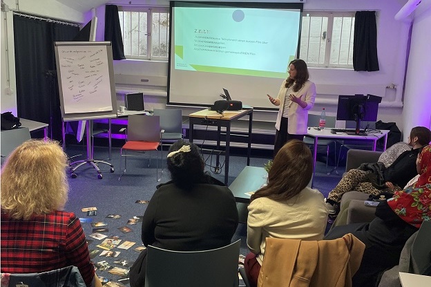 „Meine Heimat“: Frauen drehen Dokumentarfilm im Medienzentrum der Diakonie Schweinfurt