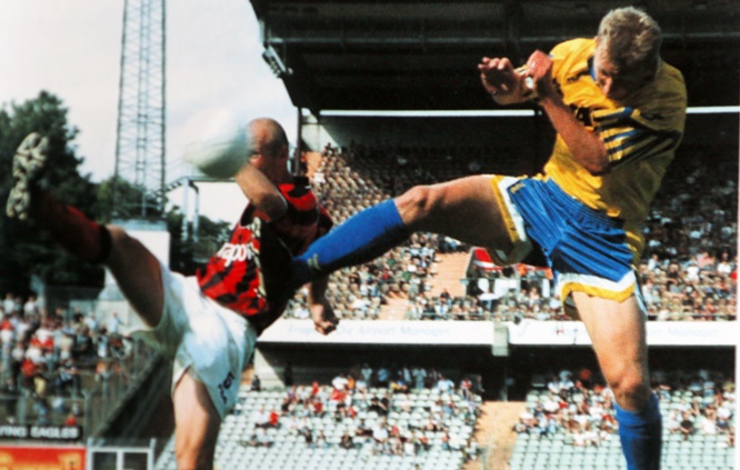 Hier stand der FC 05 in den Abstiegsjahren 1975, 1990 und 2001 nach jeweils elf Spieltagen