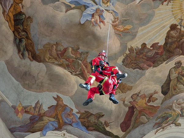 Höhenrettung in Würzburger Neumünster und Marienkapelle mit besonderen Ausblicken