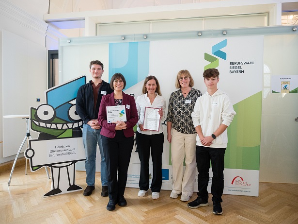 Alexander-von-Humboldt Gymnasium Schweinfurt wurde mit dem Berufswahl-Siegel ausgezeichnet