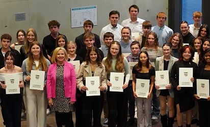 Ehrung für besondere schulische Leistungen im Landkreis Kitzingen