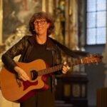 „Glückwunsch“; Die Liedermacherin Stefanie Schwab stellte ihre neue CD vor