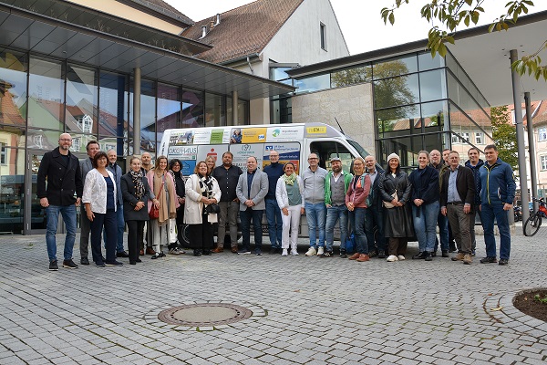 Das Bamberger ETA Hoffmann Theater hat dank zahlreicher Partner einen eigenen Bus