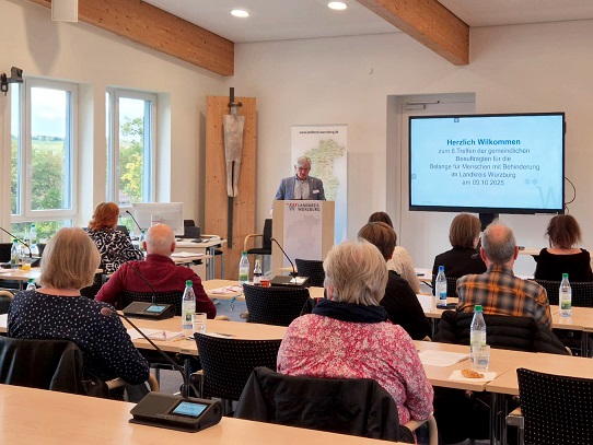 „Wir müssen auch das Unsichtbare sehen“: Austausch der gemeindlichen Behindertenbeauftragten zu psychischen und chronischen Erkrankungen