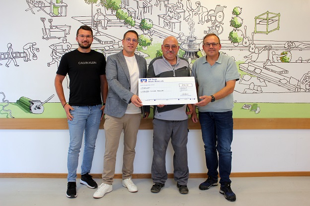 Die DJK Weisbach aus der Rhön unterstützt die Werkstatt Hohenroth der Lebenshilfe Schweinfurt mit einer 500-Euro-Spende vom Oktoberfest