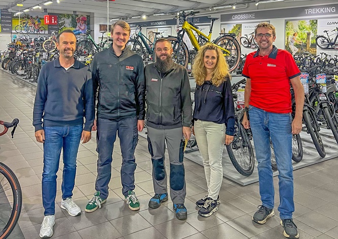 Verabschiedung in den wohlverdienten Ruhestand: Heribert Christ blickt auf viele engagierte Jahre beim Schauer Radmarkt zurück