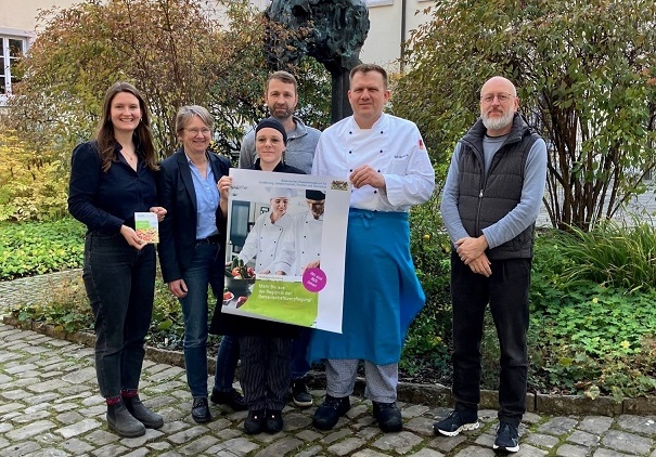 Vorreiter für gesunde und nachhaltige Gemeinschaftsverpflegung in der Region Würzburg: Großküche von Caritas-Don Bosco startet BioRegio-Coaching