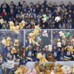 Mighty Dogs: Am Sonntag soll es Teddys „regnen“ – aber Eishockey wird natürlich auch gespielt