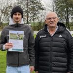 Fair Play: Ben Katzenberger vom SV Euerbach/Kützberg bricht aussichtsreichen Angriff ab