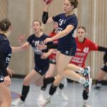 Nervös und früh im Rückstand: Bergtheims Handball-Damen verlieren das Derby zuhause gegen Pleichach