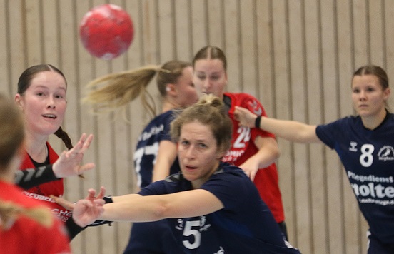 Aperol-Spritz-Abend zum Schöntrinken: Der kleine Bergtheimer Kader muss sich auch bei Nabburg/Schwarzenfeld geschlagen geben