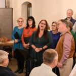 Herz statt Kopf: Ein emotionsgeladenes Konzert des Gesangvereins Grettstadt – Chor Sing Meet, die Rocktankstelle, Solistinnen und Solisten ließen die Zeit verfliegen