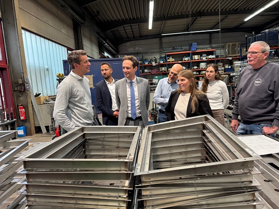 Herausforderungen und Zukunftschancen des Handwerks: Zu Besuch bei der Metallbau Pfeuffer GmbH in Werneck