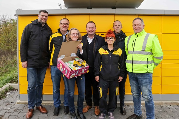 Neue Poststation in Grafenrheinfeld an der Edeka ist sieben Tage die Woche zugänglich