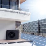 Mehr als 400 Euro Stromkosten einsparen: Flexible Solarstreifen für Gartenzäune erzeugen in Bayern besonders viel Strom