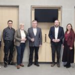 RMG fördert den neuen Trinkwasserspender in der neuen Schonunger Grundschule