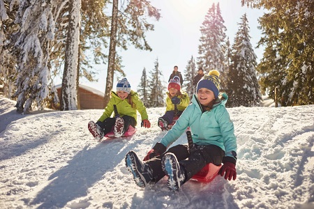 Abenteuer statt Winterschlaf: BÄRenstarke Wintererlebnisse für Groß und Klein in Grafenau