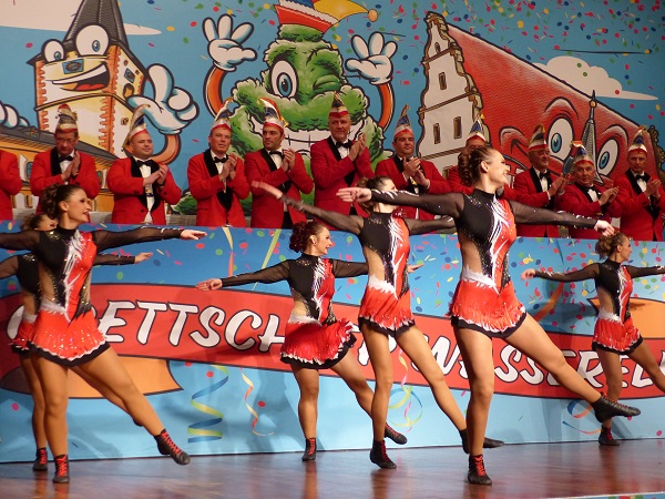 Grettschter Wasserelf startet unter dem Motto: „Logopädisch korrekt – strahlend perfekt!“ in die neue Faschingssaison