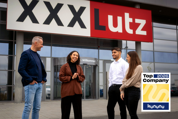 Kununu zeichnet XXXLutz erneut als „Top Company 2026“ aus: Die Möbelhäuser mit dem Roten Stuhl zählen damit zu einem erlesenen Kreis der Arbeitgeber