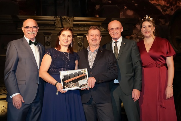 Medaillenregen für das Abt-Degen-Weintal: Sechs Weinbaubetriebe wurden in Würzburg bei der Fränkischen Weinprämierung ausgezeichnet