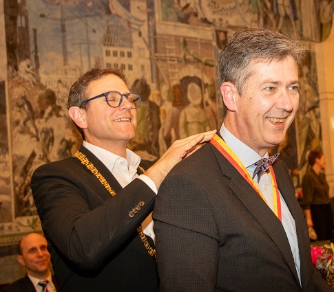 „Einheit ist unmenschlich, Einigung ist menschlich“: So war die Jahresschlusssitzung des Würzburger Stadtrates