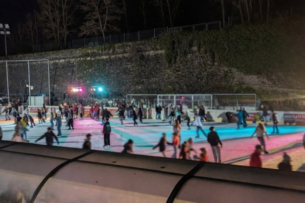 Im Januar und Februar ist noch mal Eisbahndisco auf der Eisbahn der WVV am Nautiland