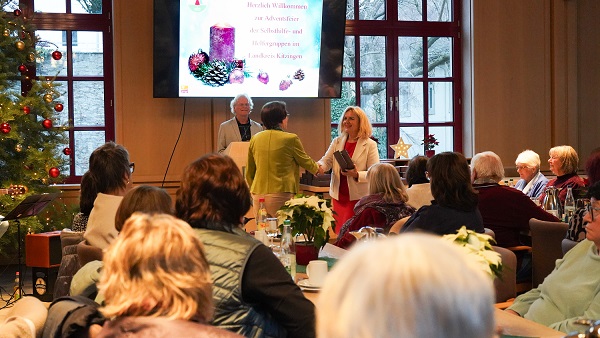 Das Landratsamt Kitzingen würdigte die LeiterInnen von 28 Selbsthilfegruppen