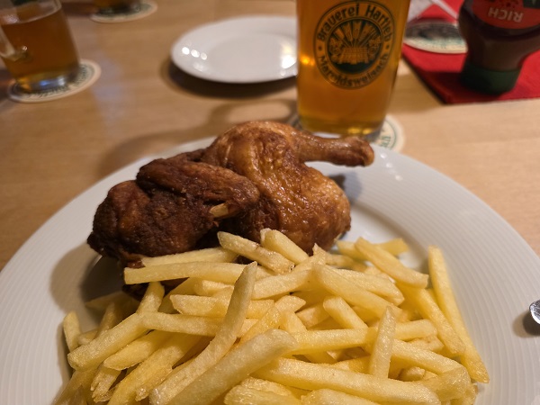 Halbe Hähnchen, Hartleb-Bier: Maroldsweisach ist immer einen Ausflug wert
