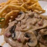 Essen wie Gott in Franken: Schnitzelgerichte zum Bockbier in Oberhaid bei Bamberg