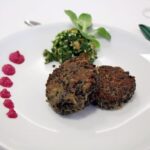 Das große Potenzial von Linsen, Kichererbsen & Co.: Berufsschüler aus Kitzingen und Ochsenfurt lernen „Bio-Nischenkulturen“ kennen