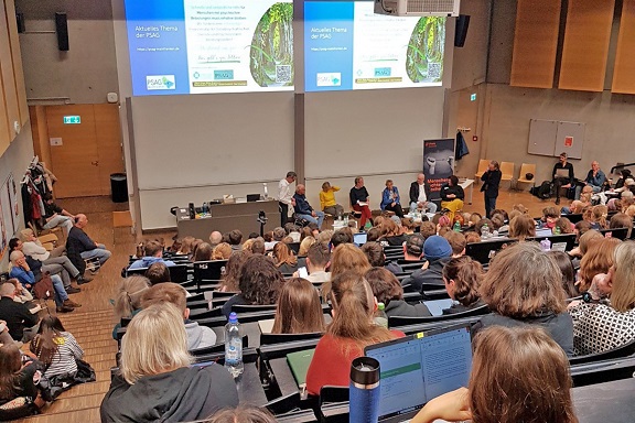 50 Jahre Psychiatrie-Enquete: Grund zum Rückblick und zur Standortbestimmung auf der Menschenrechtswoche