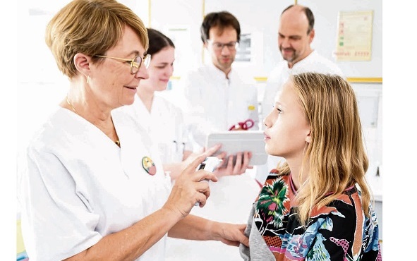 Kinderklinik und Pädiatrie als Topthemen des Würzburger Gesundheitsmagazins UNI.KLINIK