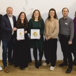 Professionell, bürgernah und wirksam: Bundesarbeitsgemeinschaft verleiht Qualitätssiegel an die Servicestelle Ehrenamt des Landkreises Würzburg