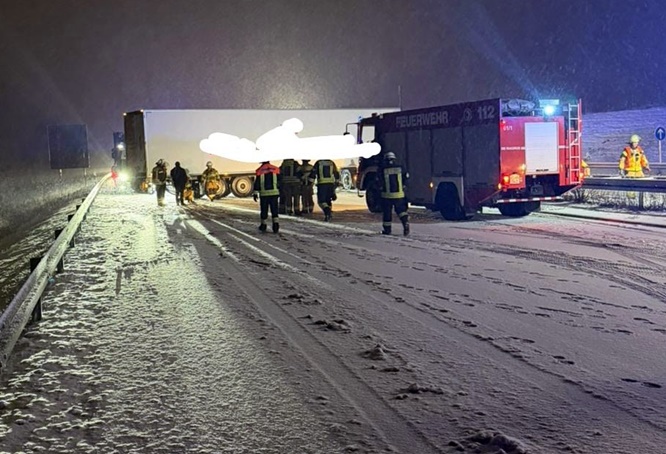 Die „heiße“ Nacht für die Schonunger Feuerwehr: Vier Einsätze ab kurz vor 1 Uhr…