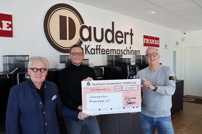 2000 Euro von Daudert Kaffeemaschinen: Auf solche Spenden ist die Schweinfurter Kindertafel angewiesen