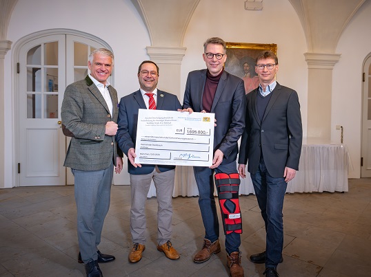 Rund 1,7 Millionen Euro aus dem Entschädigungsfonds für Instandsetzung des ehemaligen Wasserschlosses in Ebelsbach