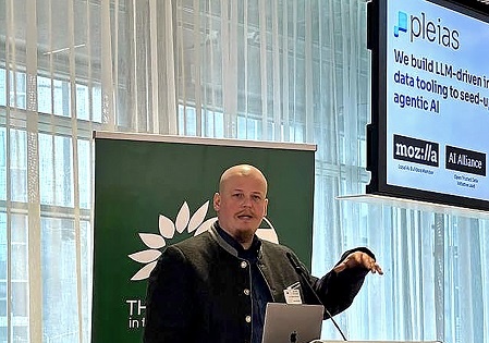 Leiter des THWS-Centers für Künstliche Intelligenz (CAIRO) zu Gast im Europäischen Parlament