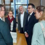 „Erinnern ist eine Aufgabe, die nie enden darf!“ Gäste aus Bad Brückenau im Bundestag zum Tag des Gedenkens an die Opfer des Nationalsozialismus