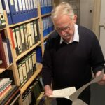 Arbeiten im umfangreichen Archiv: AKI Schweinfurt bewahrt industrielle Geschichte der Stadt